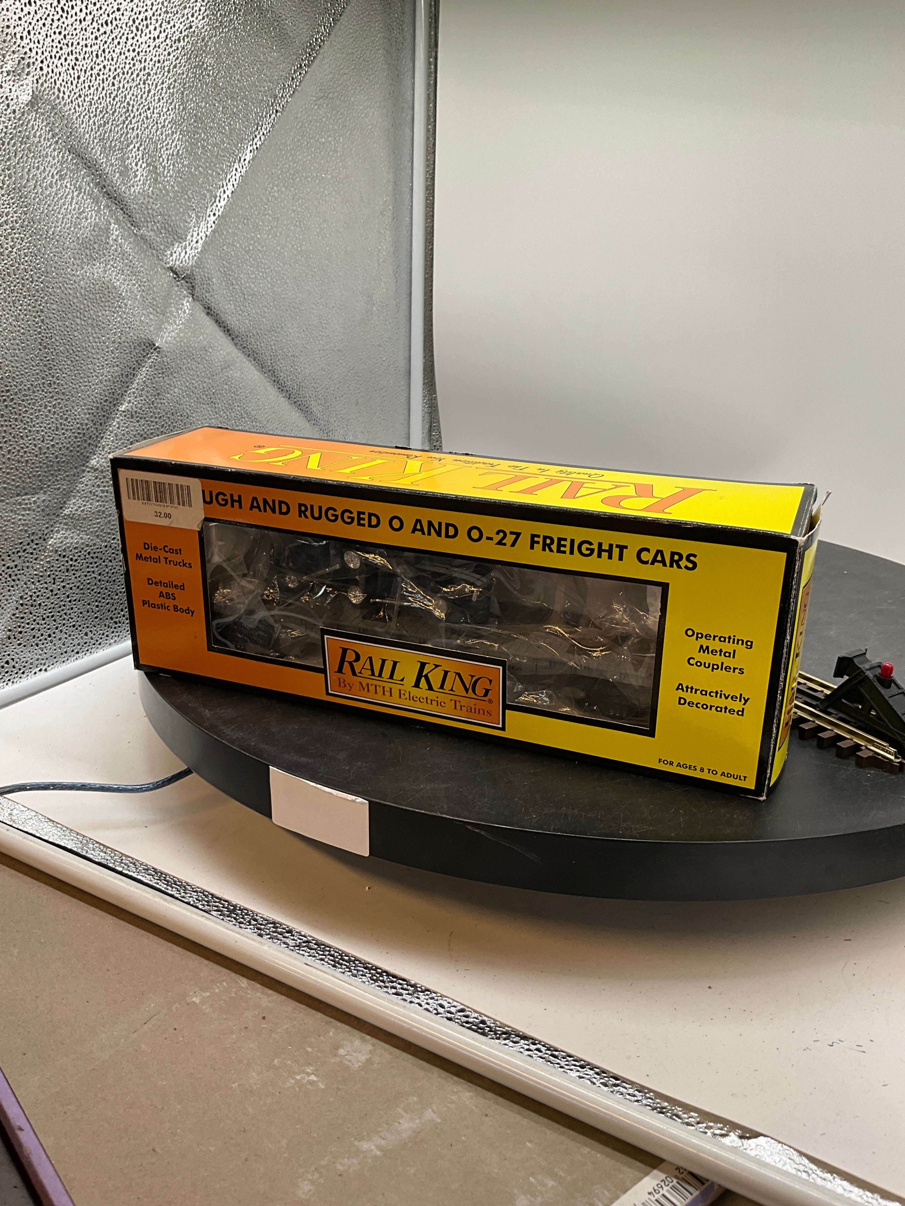 MTH Railking 30-7660 Flat Car w/Ertl 1965 Ford Cobras O SCALE Used Excellent - Image 8