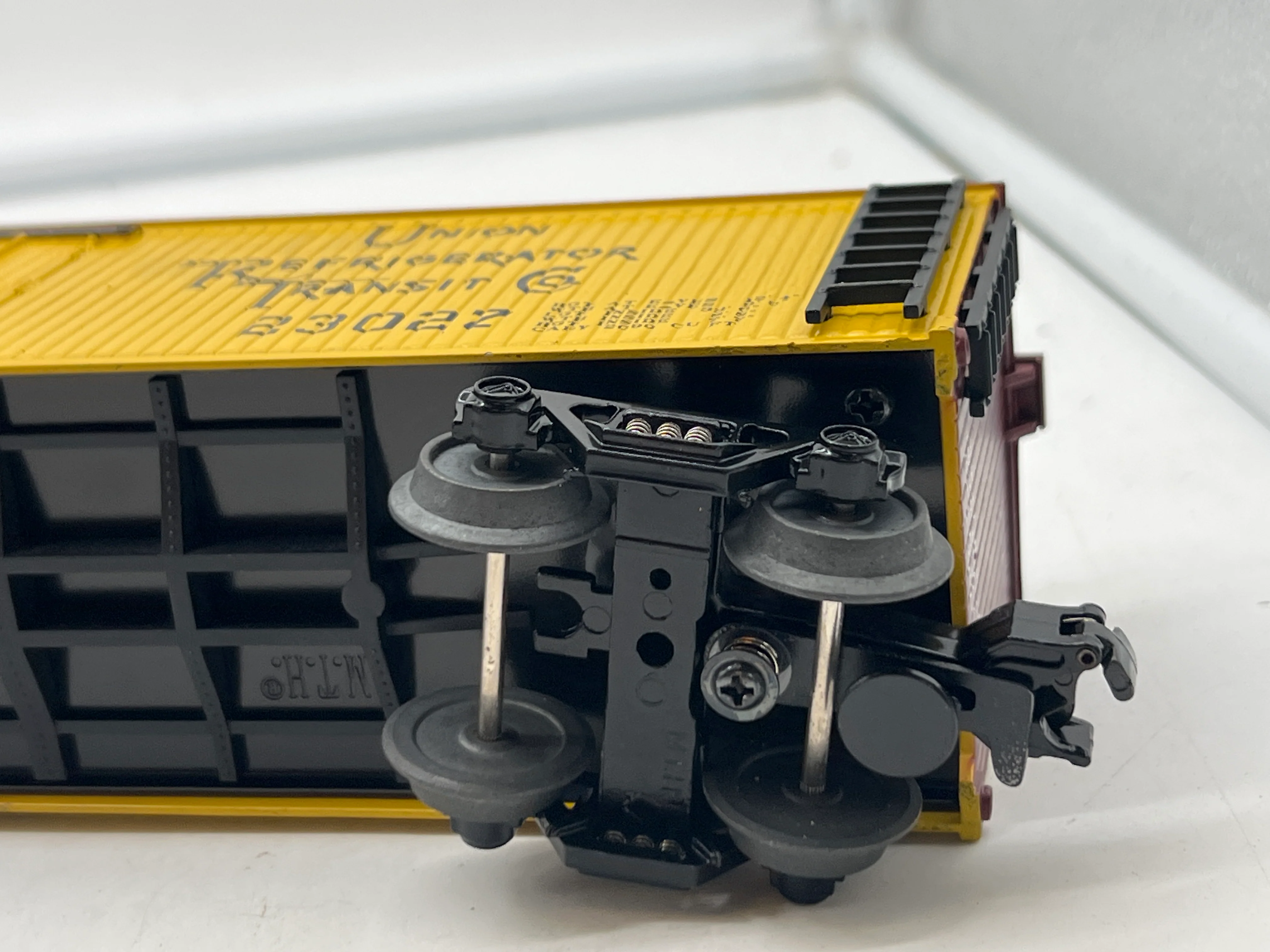 MTH Railking 30-8606 A&P Die-Cast Reefer Car A&P No. 23027 O Scale Like New - Image 6