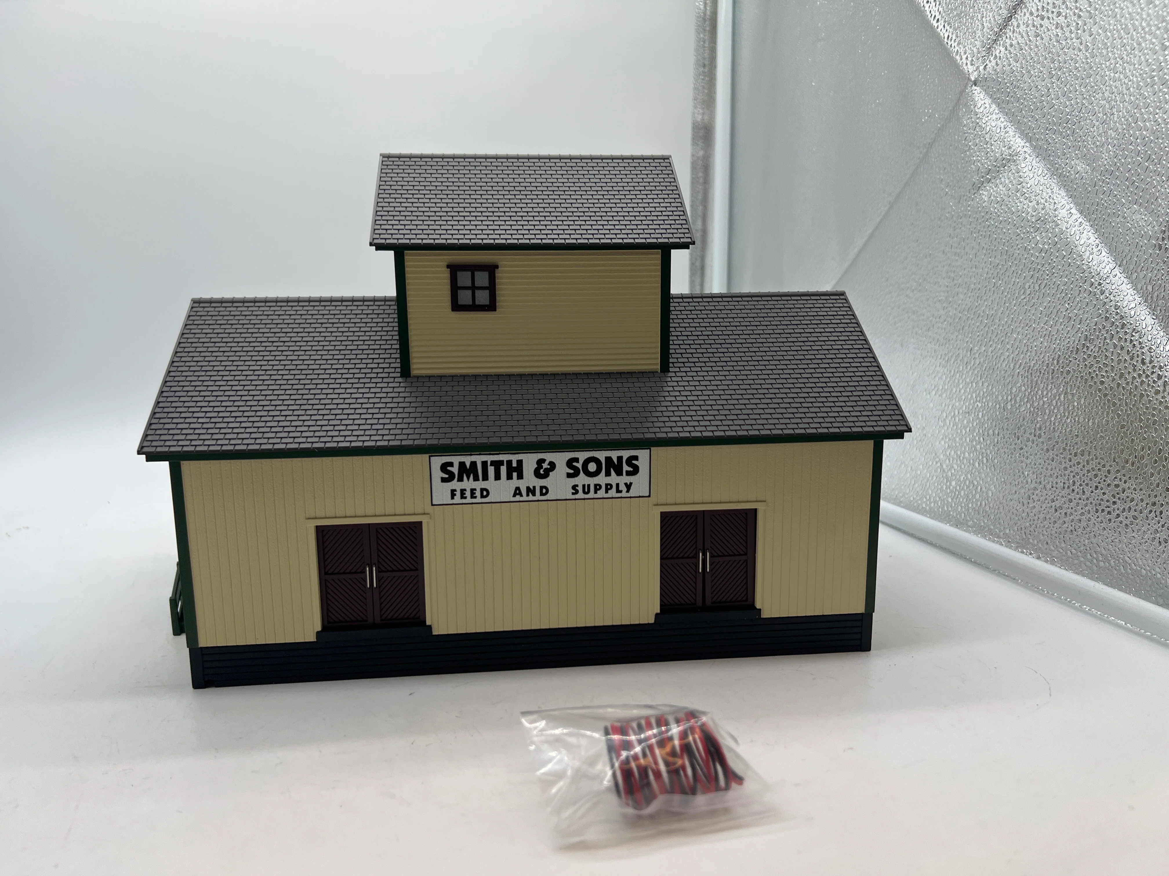 MTH Railking 30-90158 Smith & Sons Dry Goods Transfer Warehouse O SCALE NEW - Image 2