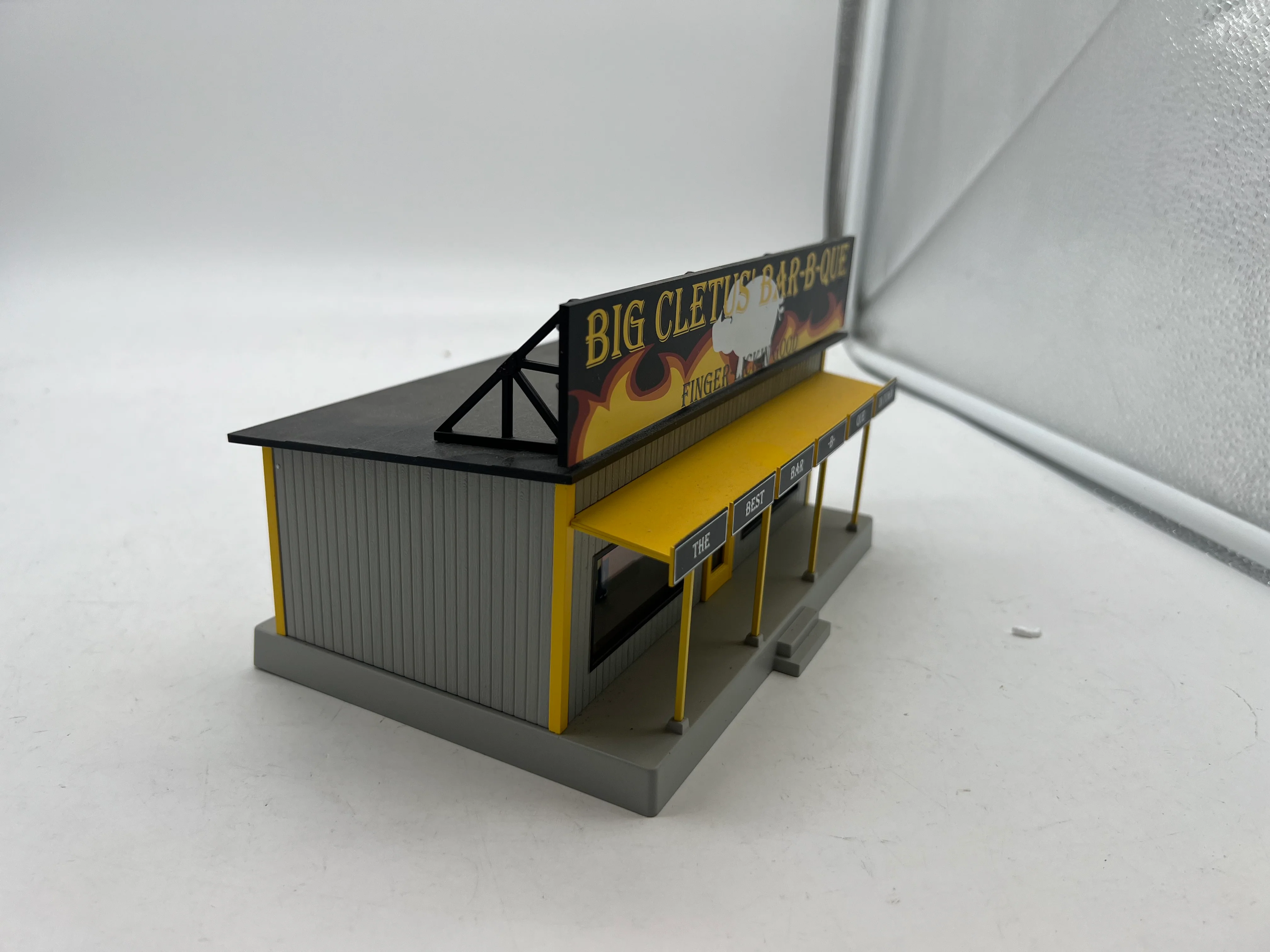 MTH Railking 30-90294 Big Cletus' Bar-B-Que Road Side Stand O SCALE Like New - Image 6