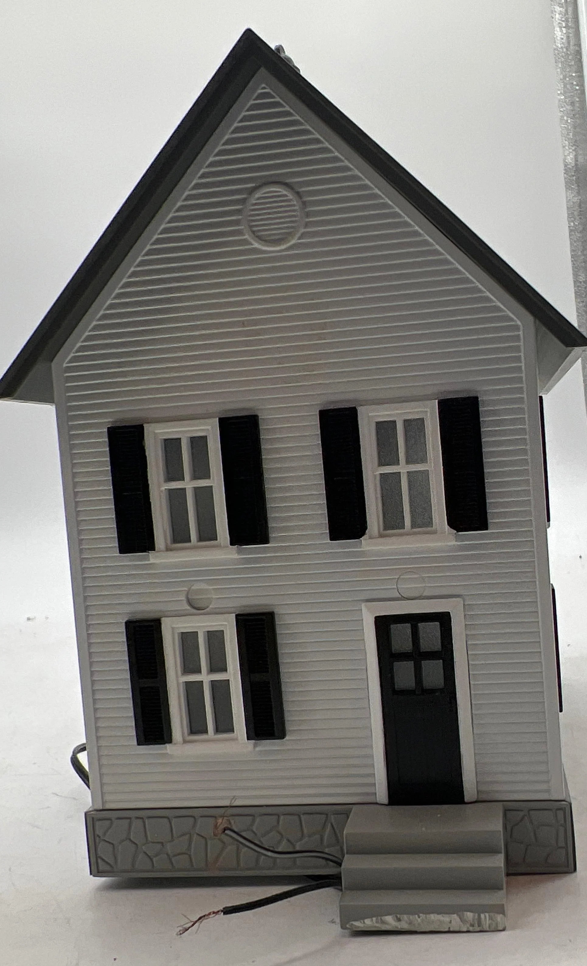 MTH Railking 30-90338 White Row House w black shutters O SCALE Like New - Image 5