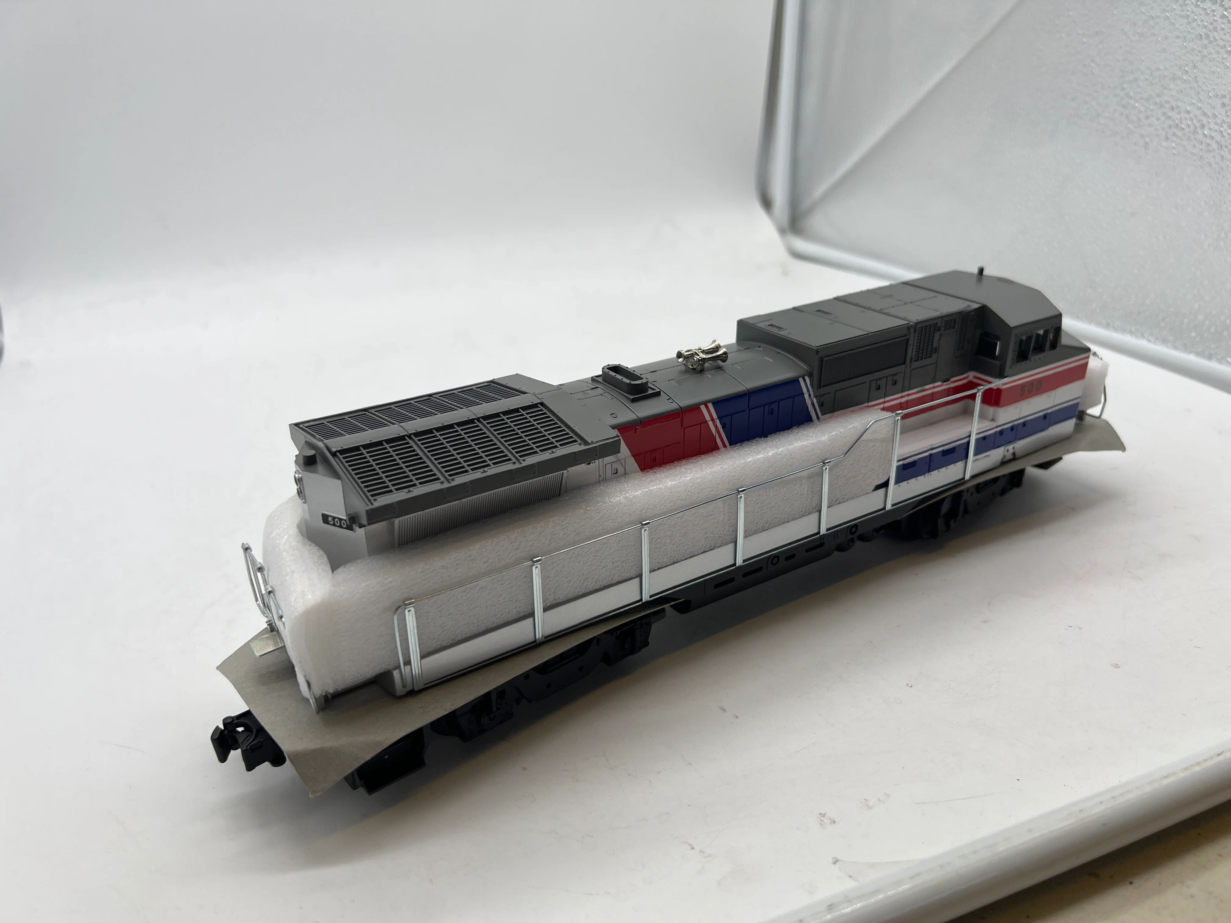 MTH rk-2003 Amtrak 500 GE Diesel Dash 8 O SCALE Like New - Image 5