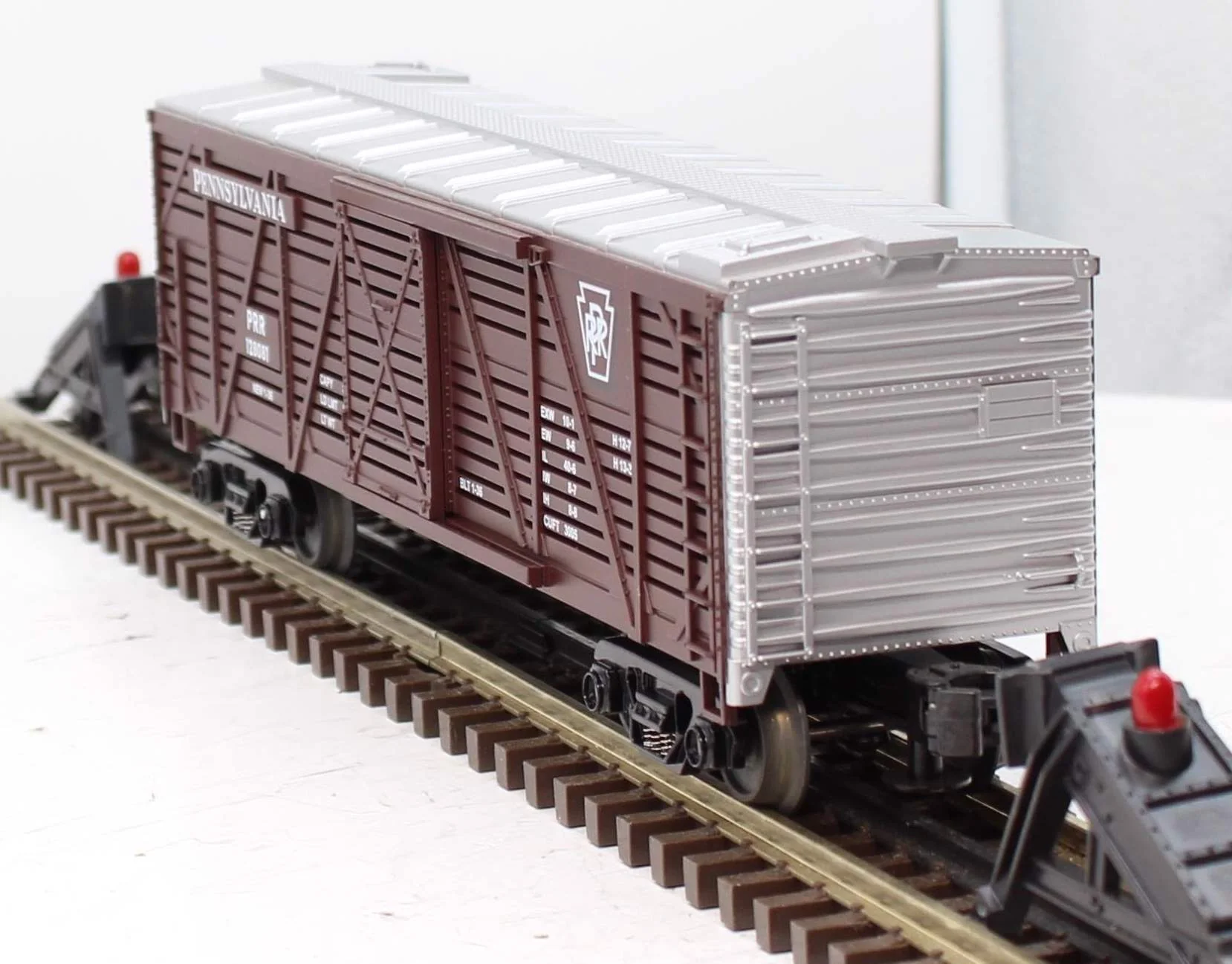 MTH Rugged Rails 33-7703 Pennsylvania Stock Car O SCALE Used Excellent - Image 6