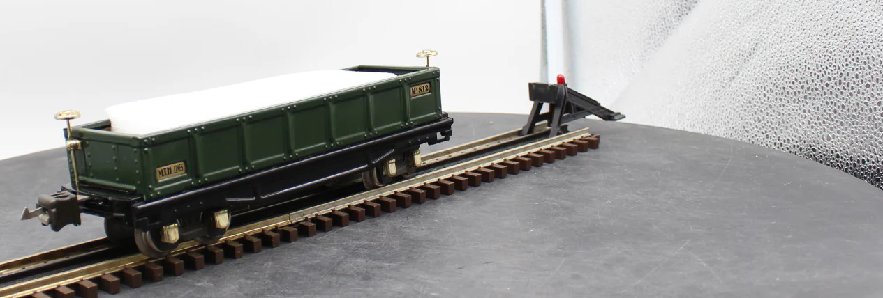 MTH Tinplate 10-1042 812 gondola car dark green with brass trim O SCALE Like New - Image 4