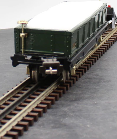 MTH Tinplate 10-1042 812 gondola car dark green with brass trim O SCALE Like New - Image 7