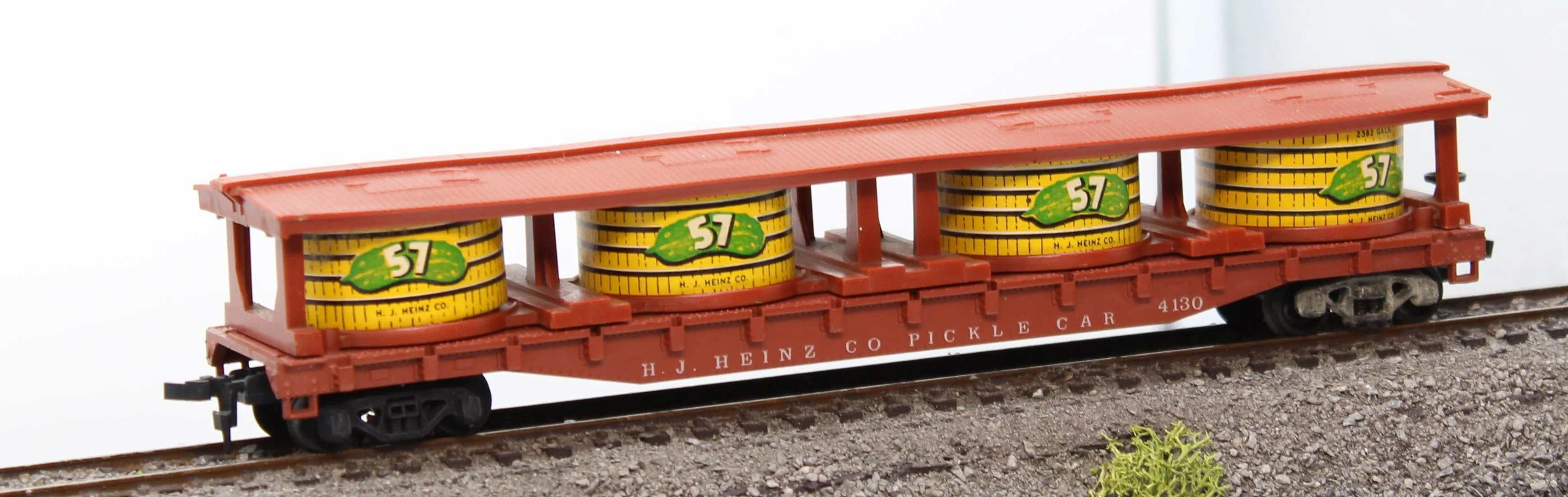 Revel 4030-002 Heinz 57 Pickle Vat Car HO SCALE Used No Box - Image 2