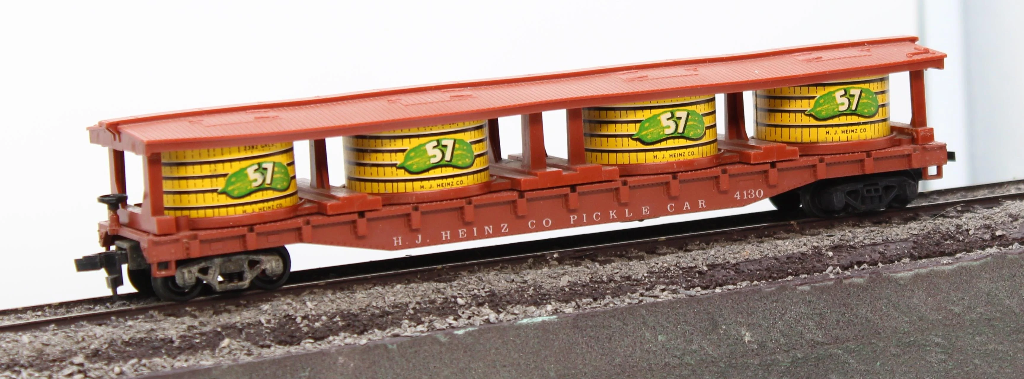 Revel 4030-002 Heinz 57 Pickle Vat Car HO SCALE Used No Box - Image 6