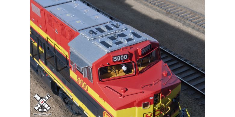 Scale Trains SXT31928 RivetCounter  GE ET44AC Tier 4 GEVo, Kansas City Southern/Belle Diesel Locomotive DCC SOUND HO SCALE NEW - Image 5