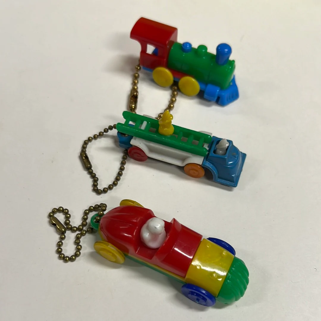 Vintage Puzzle Keychains Lional Lido Collectible Set of 3 - Image 3