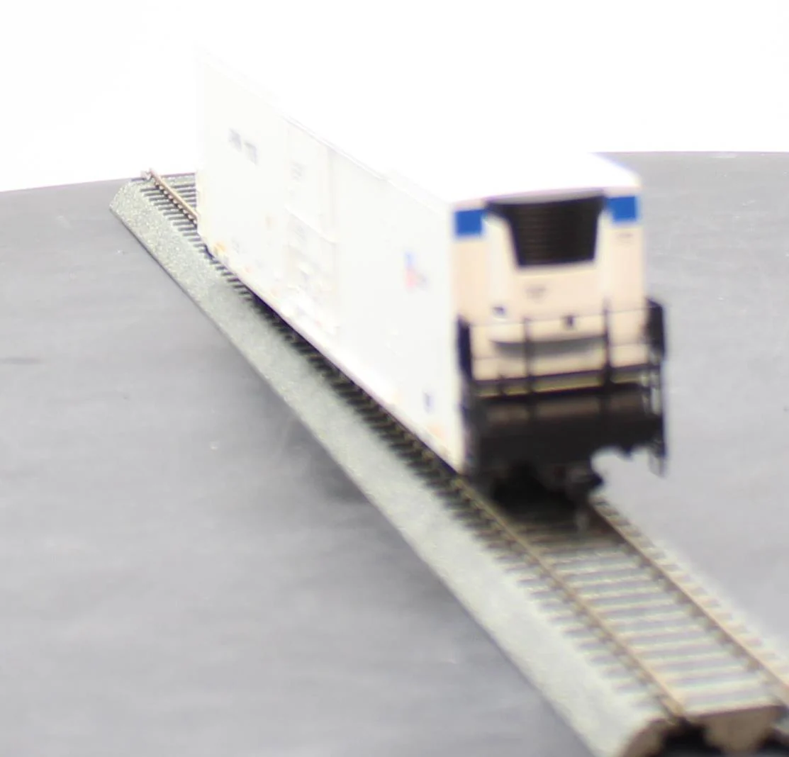 Walthers 910-4105 UNION PACIFIC 72' Modern Refrigerator Boxcar Mainline white #111126 HO Scale NEW - Image 3