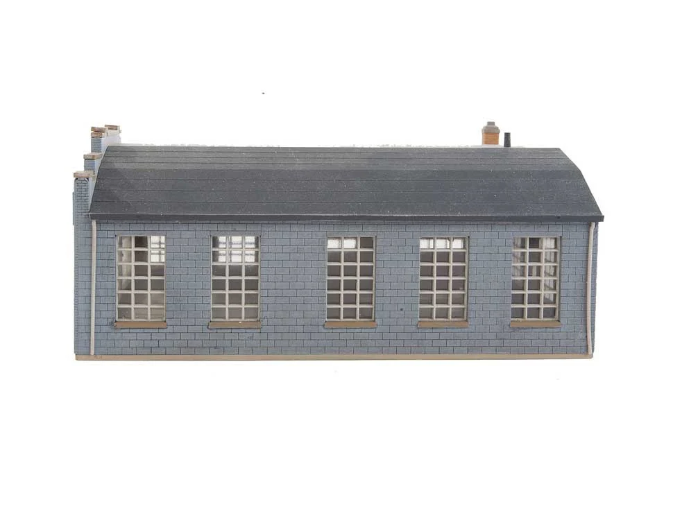 Walthers 933-3808 Cornerstone State Line Farm Supply -- Kit: 3-1/4 x 4-1/4 x 1-7/8"; Ramp: 1-3/16 x 4-7/8" - Image 4