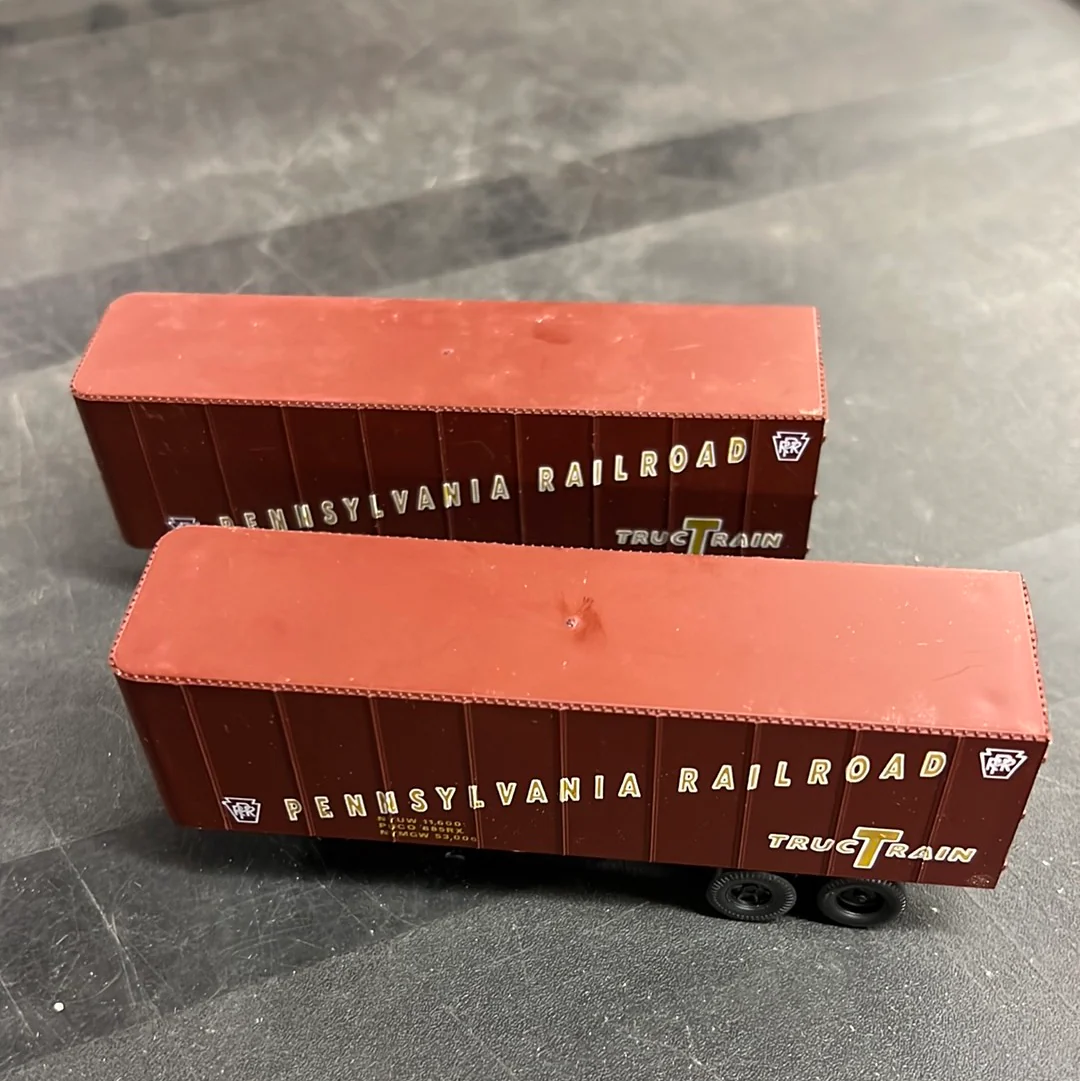 Walthers Piggyback Semi Trailer PRR HO SCALE USED set of 2 - Image 3