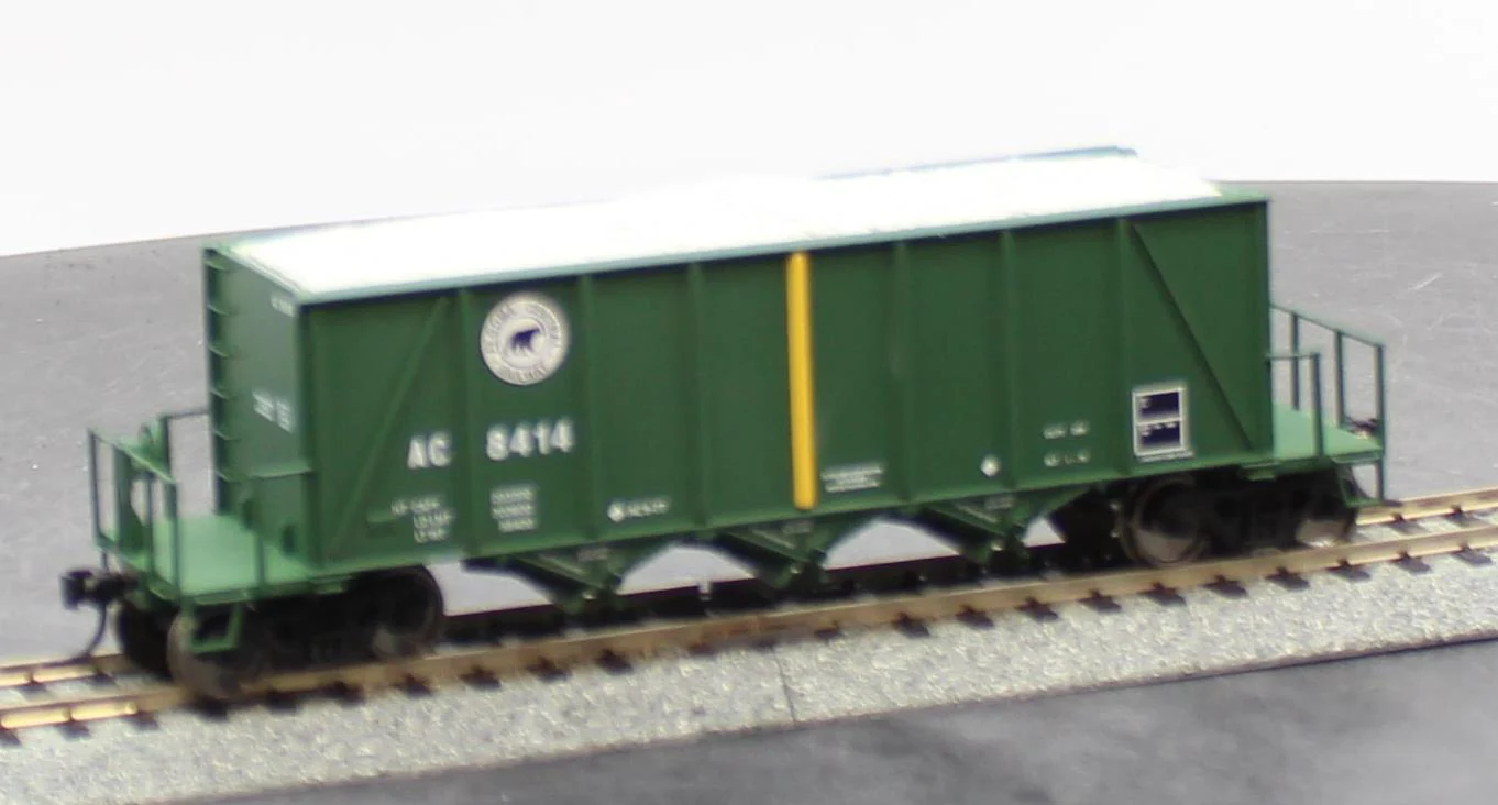 Walthers Proto 920-106014 Algoma Central 40' Ortner 100 Ton Aggregate Hopper AC 8414 HO SCALE NEW - Image 6