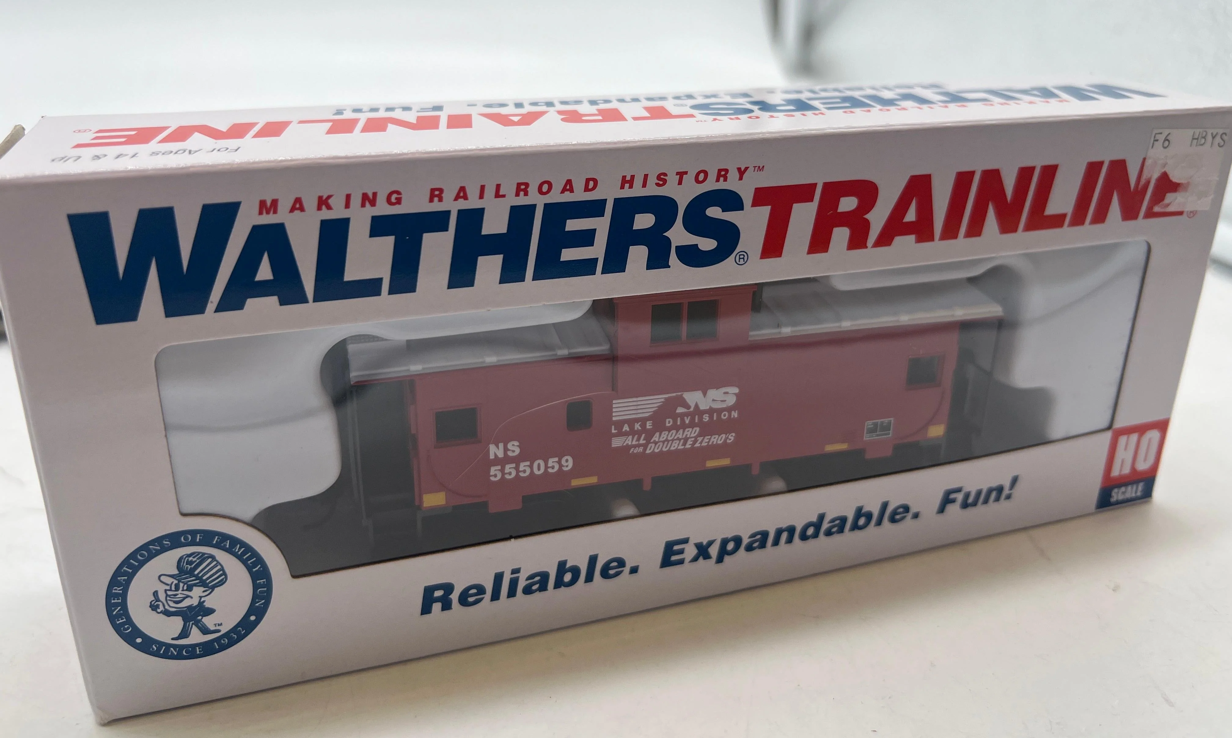 Walthers Trainline 931-1527 Norfolk Southern Wide-Vision Caboose HO SCALE Like New - Image 4