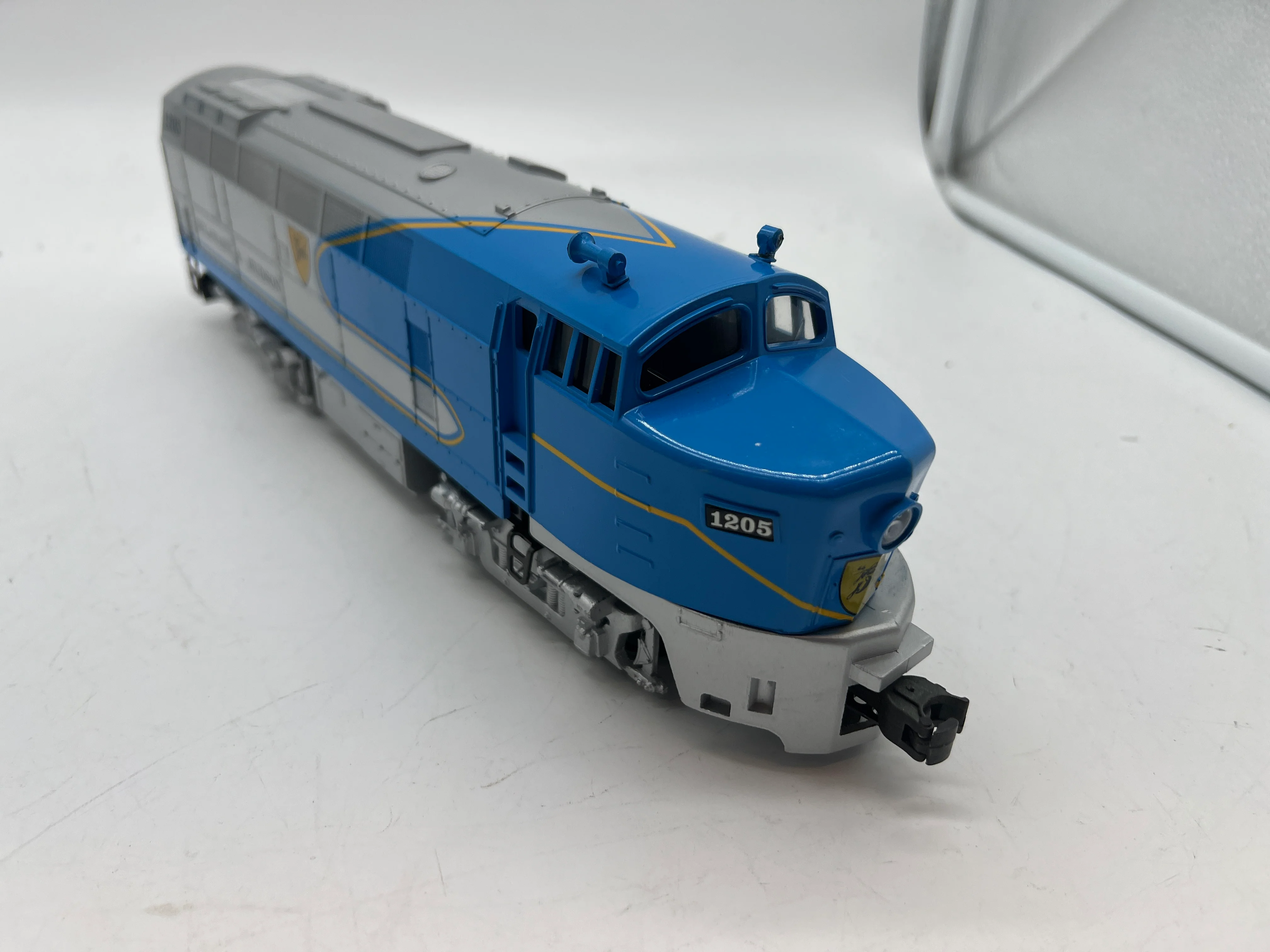 Williams 1205 D&H Delaware Hudson Shark Diesel Locomotive O SCALE Like New - Image 2