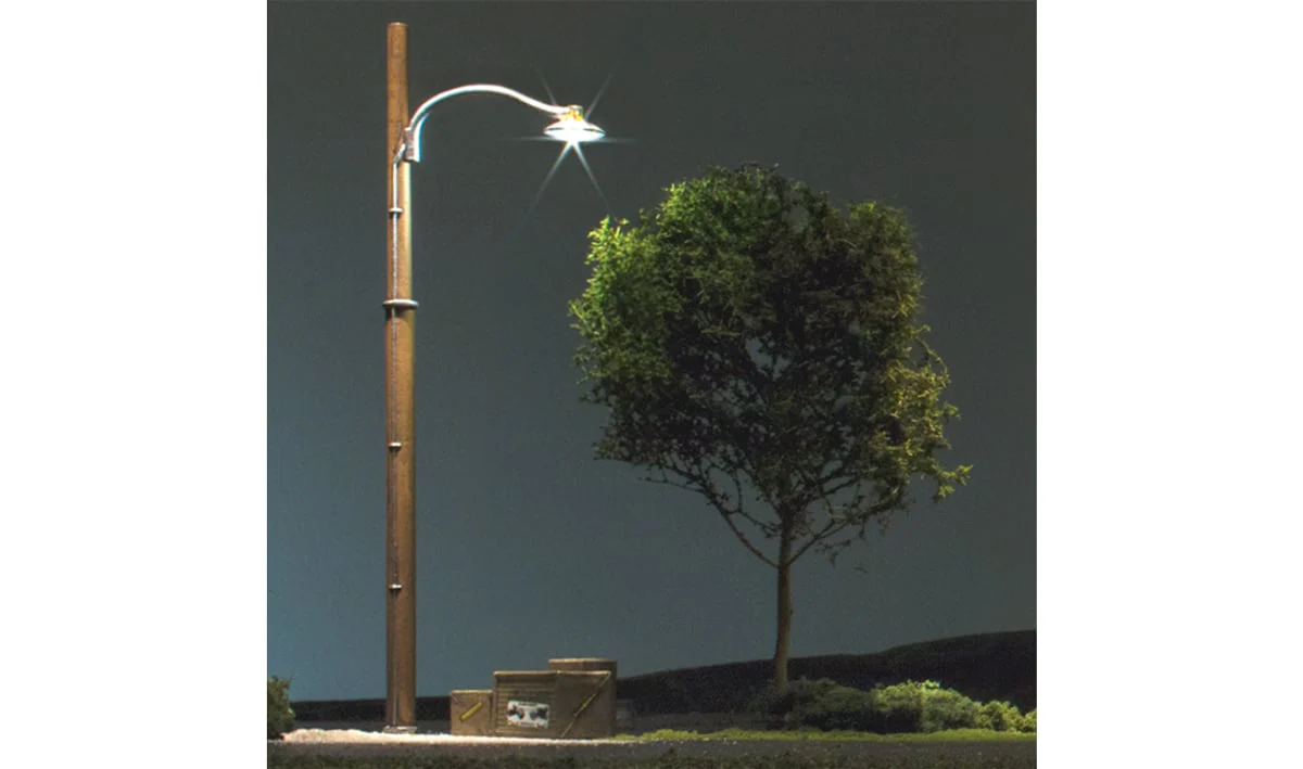 Woodland Scenics WDS JP5638 WDS5638 Wooden Pole Street Lights - N Scale NEW - Image 4